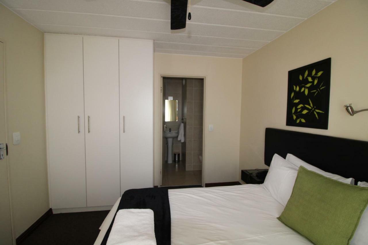 Premiere Classe Apartment Hotel Johannesburg Exterior photo